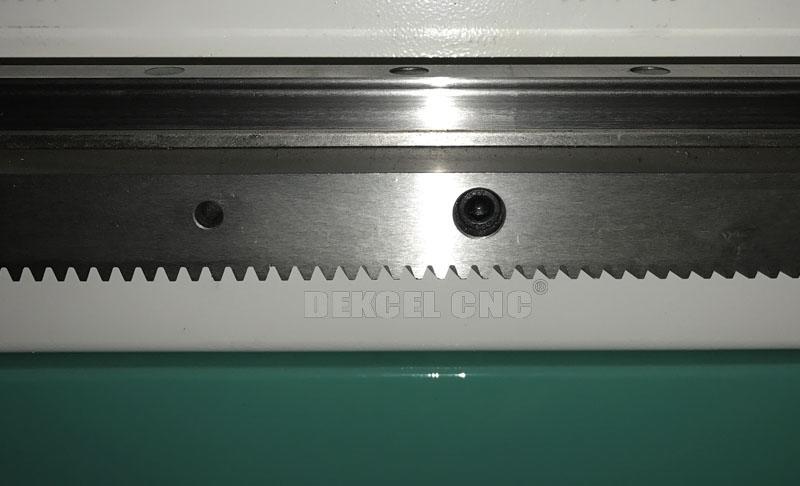 carriles de gu&iacute;a del hiwin de la m&aacute;quina de grabado del cilindro