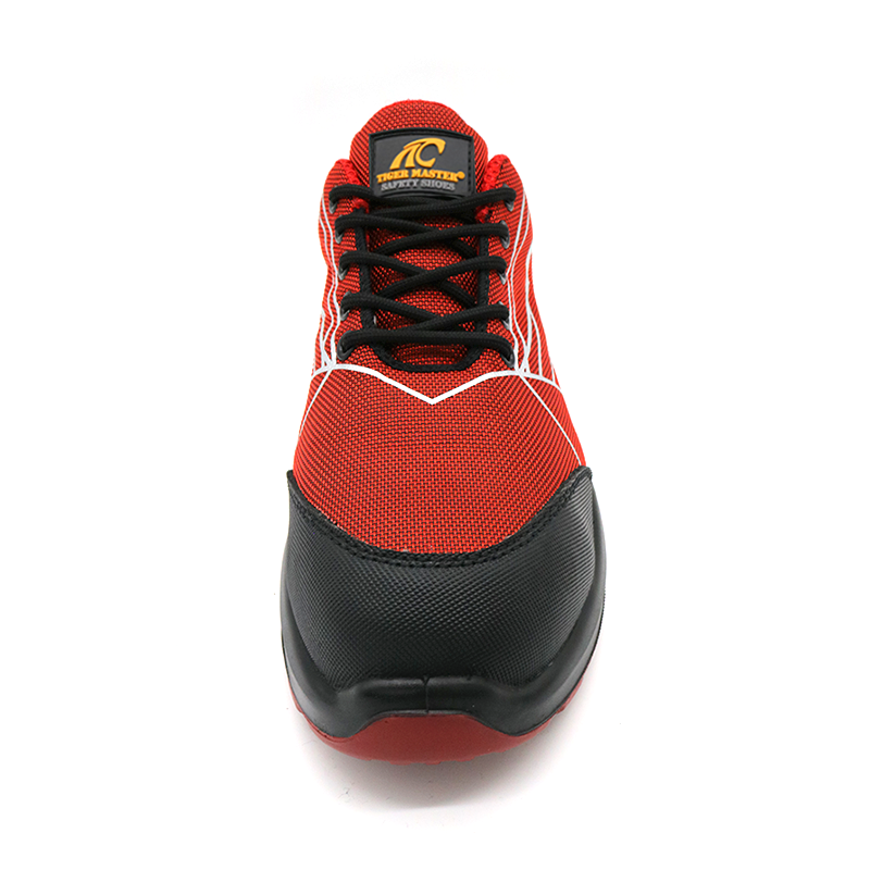 TM273 safety shoe 4