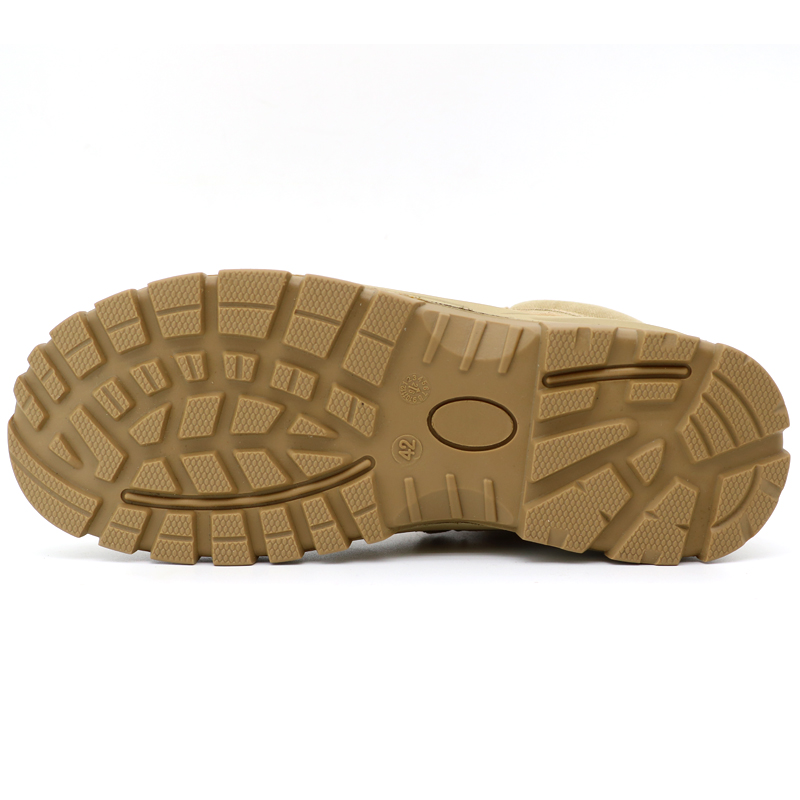 TM135 safety shoes sole