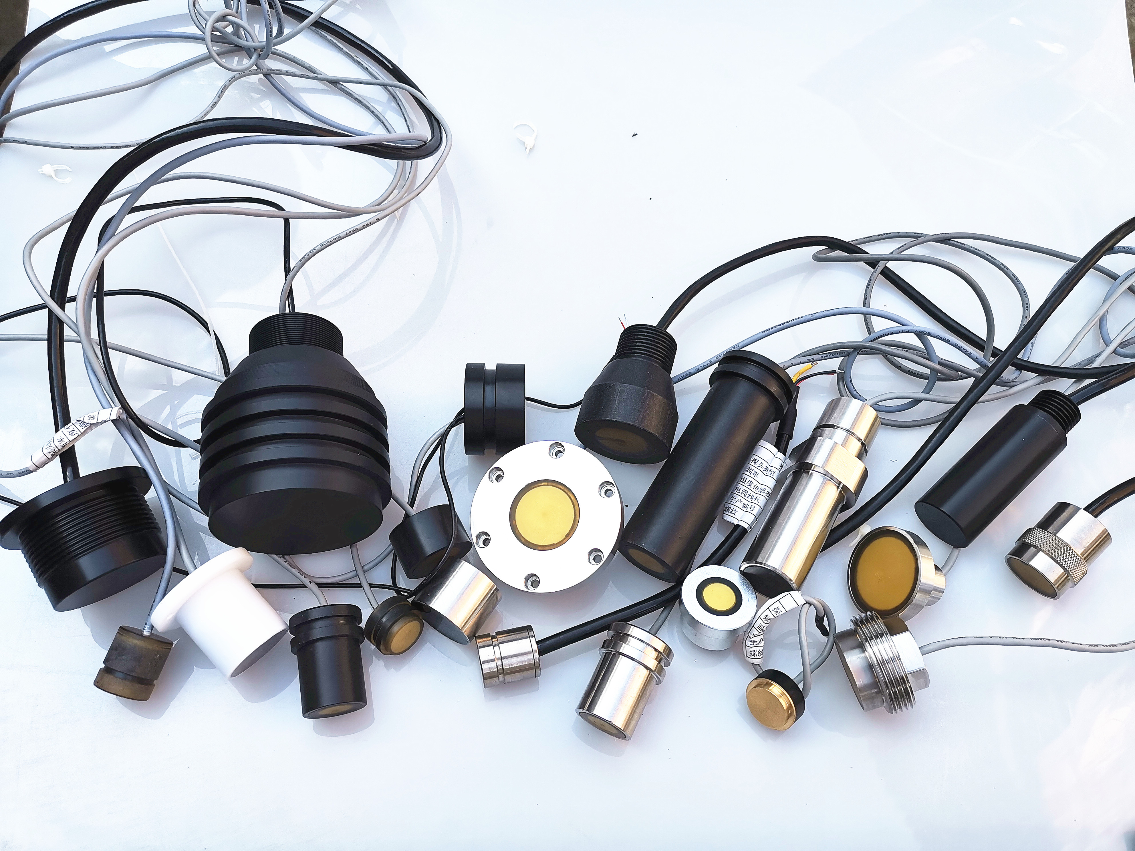 Ultrasonido de transductor piezoel&eacute;ctrico personalizado para medidor de flujo de gas ultras&oacute;nico