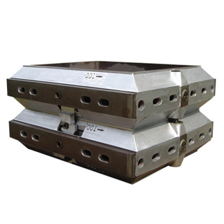 Molding flask and boxes for production line