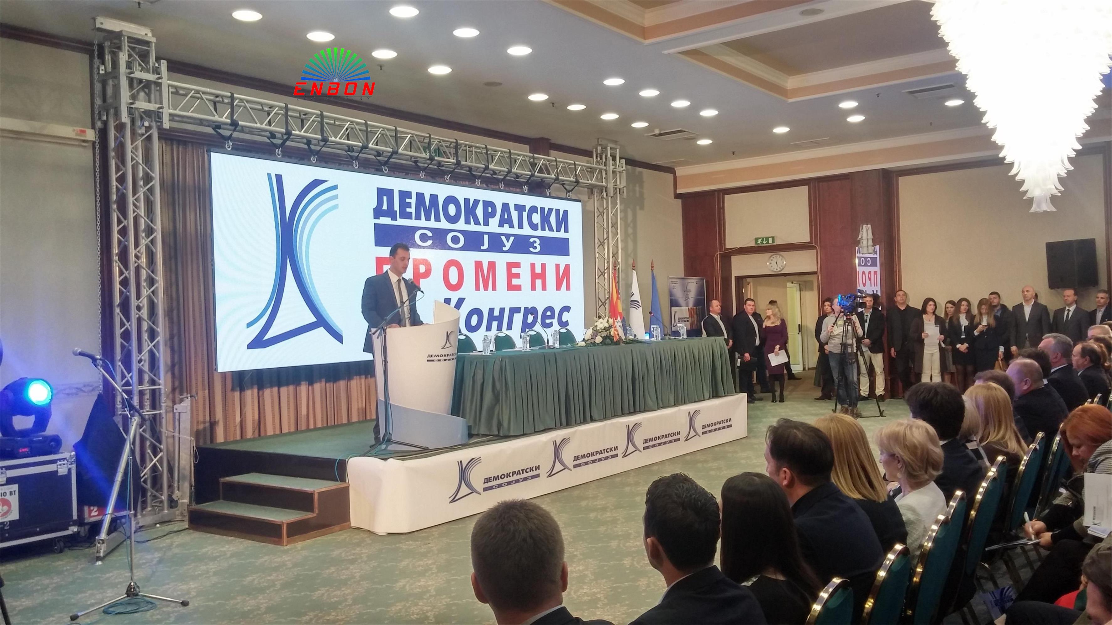 P4.81室内12 M2 LED屏幕