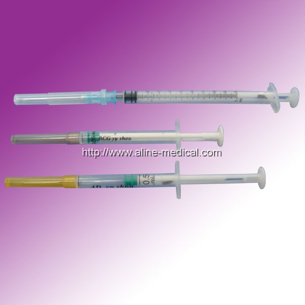 Three parts selfdestroy luer slip syringe