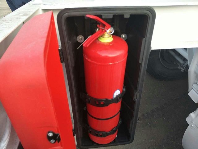 peque&ntilde;o acoplado 04.jpg del petrolero de 20tons lpg