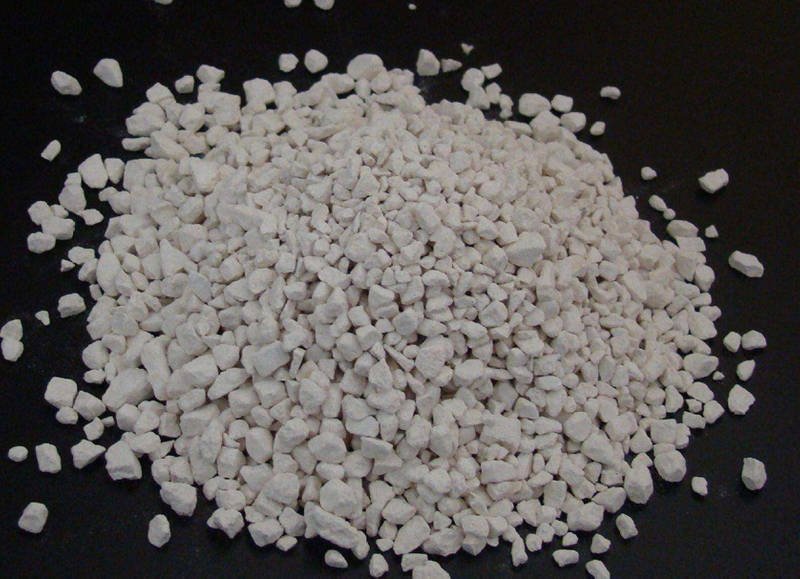 Белые гранулы Удобрения Сульфат калия