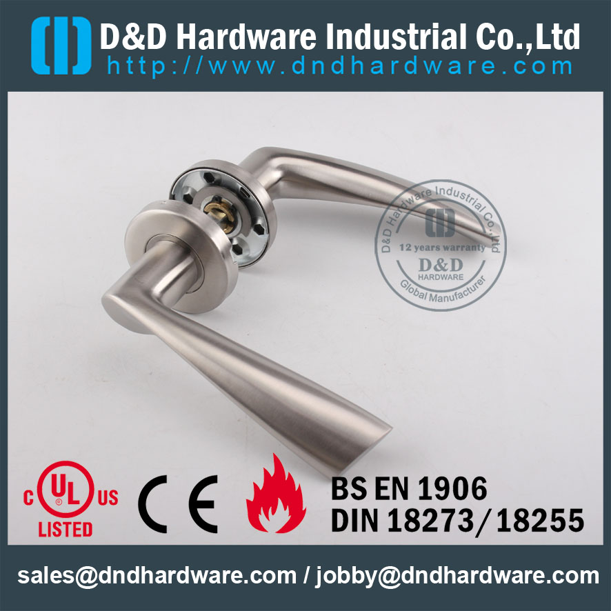 D & Hardware Hardware 304 Stainless Steel tuas Pintu menangani DDSH002