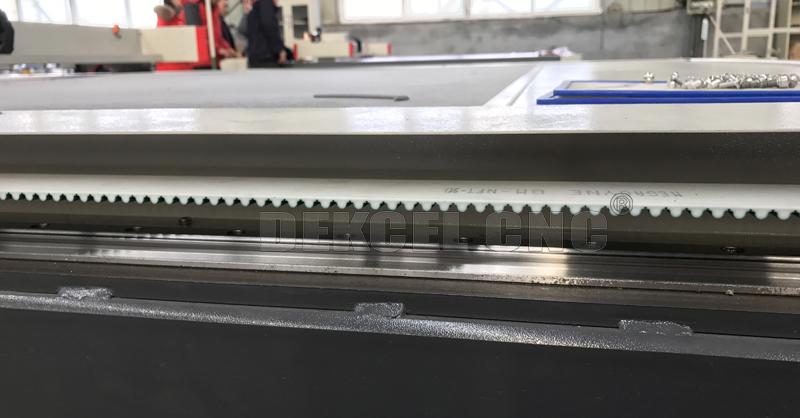 correa de transmisi&oacute;n del cortador del trazador de gr&aacute;ficos y carril oscilantes de Hiwin