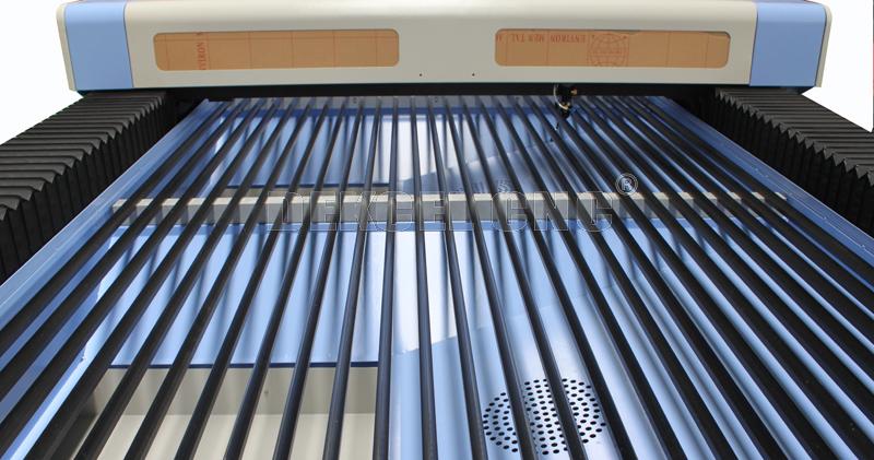 laser del CNC que corta el vector de acr&iacute;lico del cuchillo de la l&aacute;mina