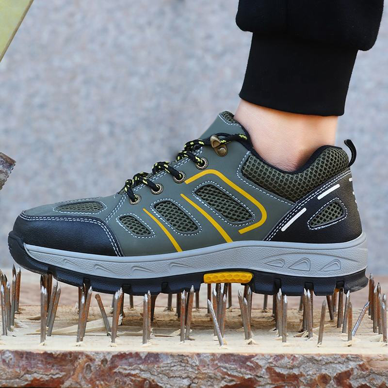 Non-slip Rubber Sole Work Shoes with Steel Toe Resistant To Oil