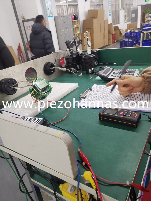 Transductor de distancia ultras&oacute;nica de 35kHz de largo alcance para posicionar en el aire