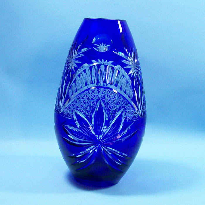 blue glass vase-1