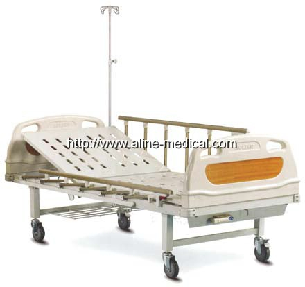 One crank manual hospital bed