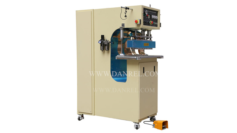 DR-T5-F1 5KW High Frequency PVC Tarpaulin Welding Machine.jpg