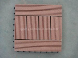 Tuiles de verrouillage ext&eacute;rieures de paquet de WPC DIY/plancher en plastique en bois en caoutchouc de sports