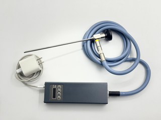 Portable 30W USB Type C LED light source with light cable for endoscopy in Human Veterinary or Industrial use