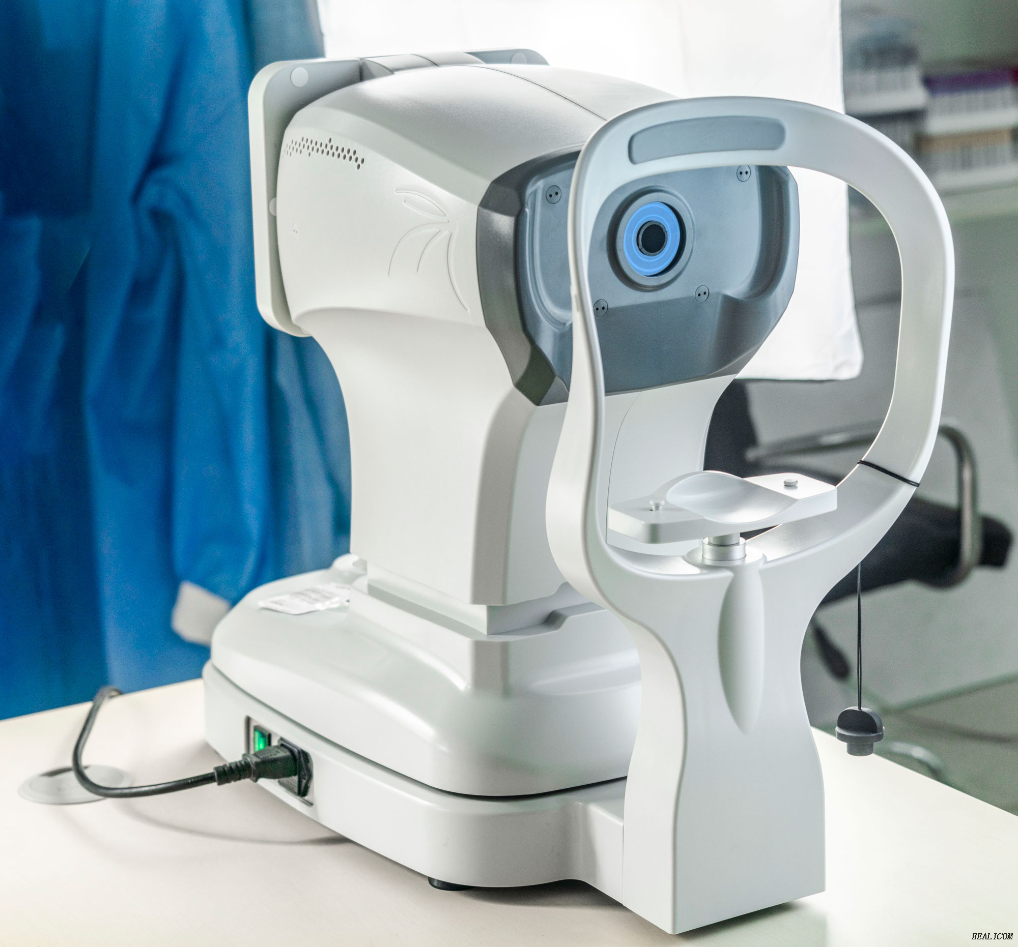 New Design Ophthalmic equipment HRK4000 Automatic Refractometer Color