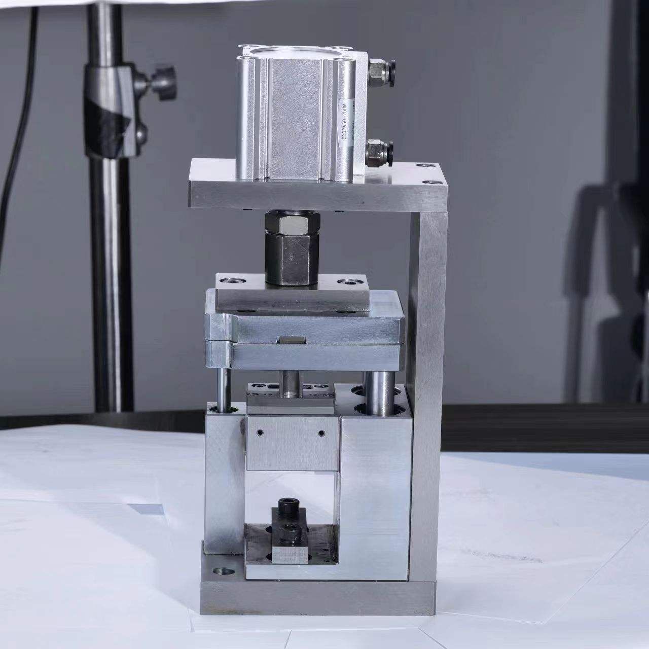 Really Tools High-Precision Lithium Battery Knives for Pole Ear Cutting Blade Mould