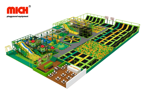 Tema da selva parque de trampolim interno