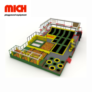 حديقة الترامبولين التجارية مع دورة الحبل