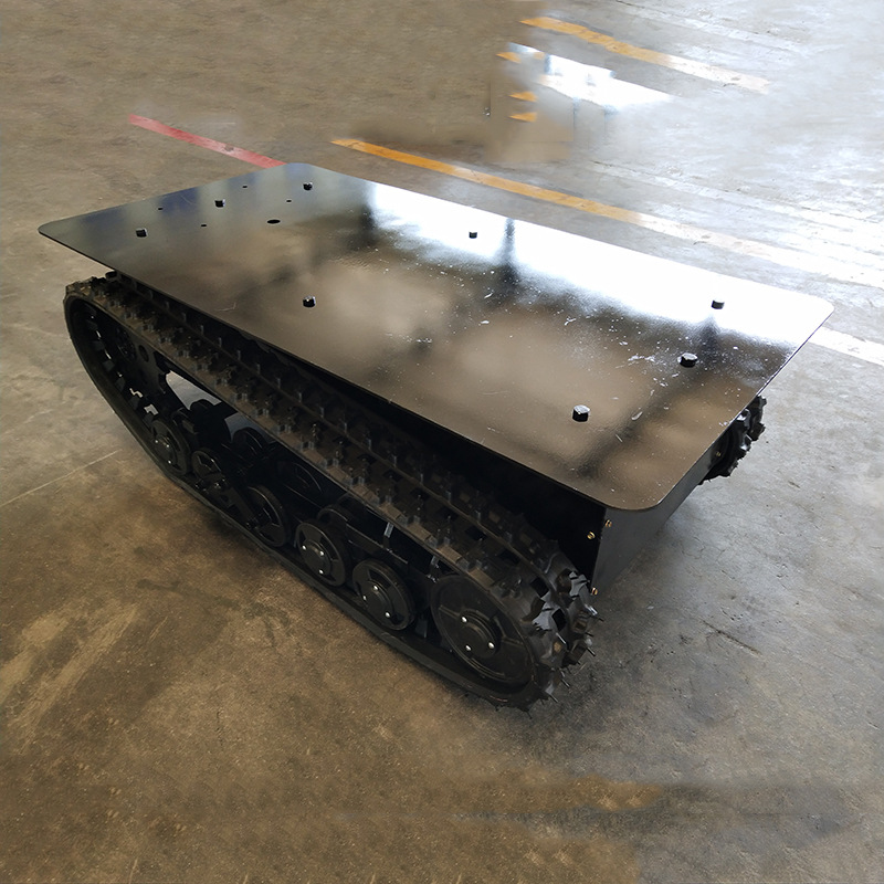  The Large Rubber Track Chassis Is Made of Wear-resistant Rubber And Features An All-terrain Track Drive System
