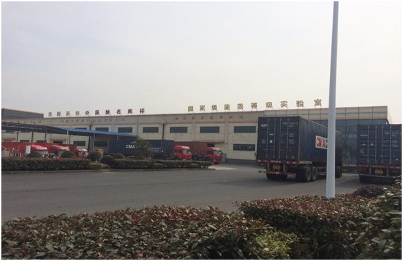 17 contendores por cargar un dia