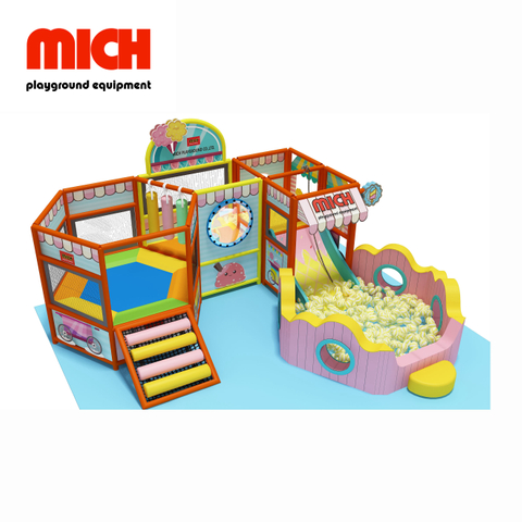 Safe Mini Indoor Soft Mobile Playground Facility พร้อมแทรมโพลีนสำหรับเด็ก