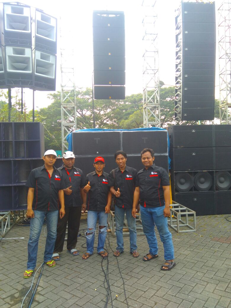 Sanway Audio KUDO e KS28 na Indonésia