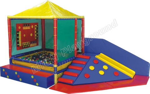 Toys Soft Play ของ Toys 1091C ในร่ม