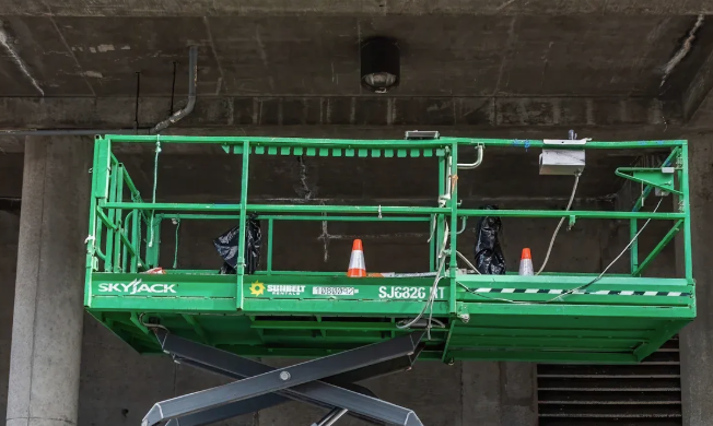 ¿Cómo operar un alquiler de elevación de tijera de manera segura y eficiente?