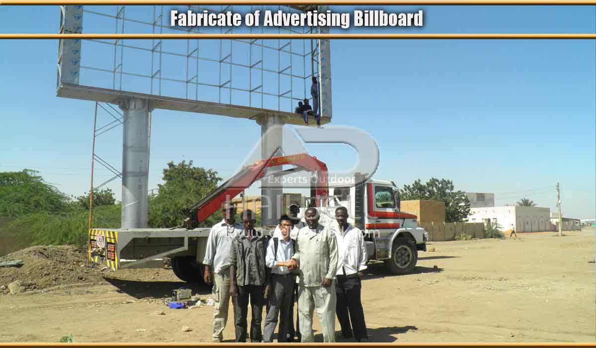 adhaiwell-team-install-billboard-bructure