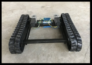 Remote Control Stair Climbing Robot High Speed Ugv Crawler Chassis Large Tracked Vehicle Rubber Tracked Crawler Platform