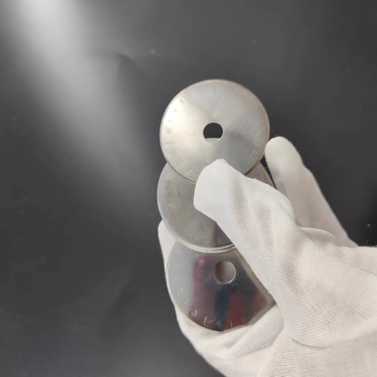 非标准定制滚刀刀片裁剪织物、纸张、皮革、薄圆刀片