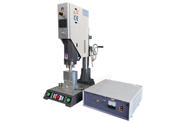 DANREL PLC 20KHz 2000W Ultrasonic Plastic Welder Price, China 15KHz 2600W Ultrasonic Welding Machine Manufacturer