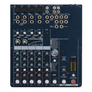 Mixer estéreo de 8 entradas MG82CX com efeitos digitais