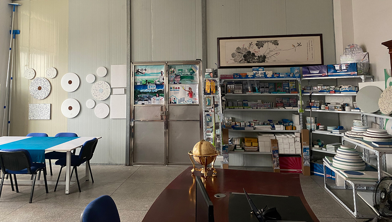 life-nano-factory-sample-room life-nano-factory-sample-room