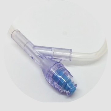 INFUSION SETS WITH BURETTE NEEDLE FREE