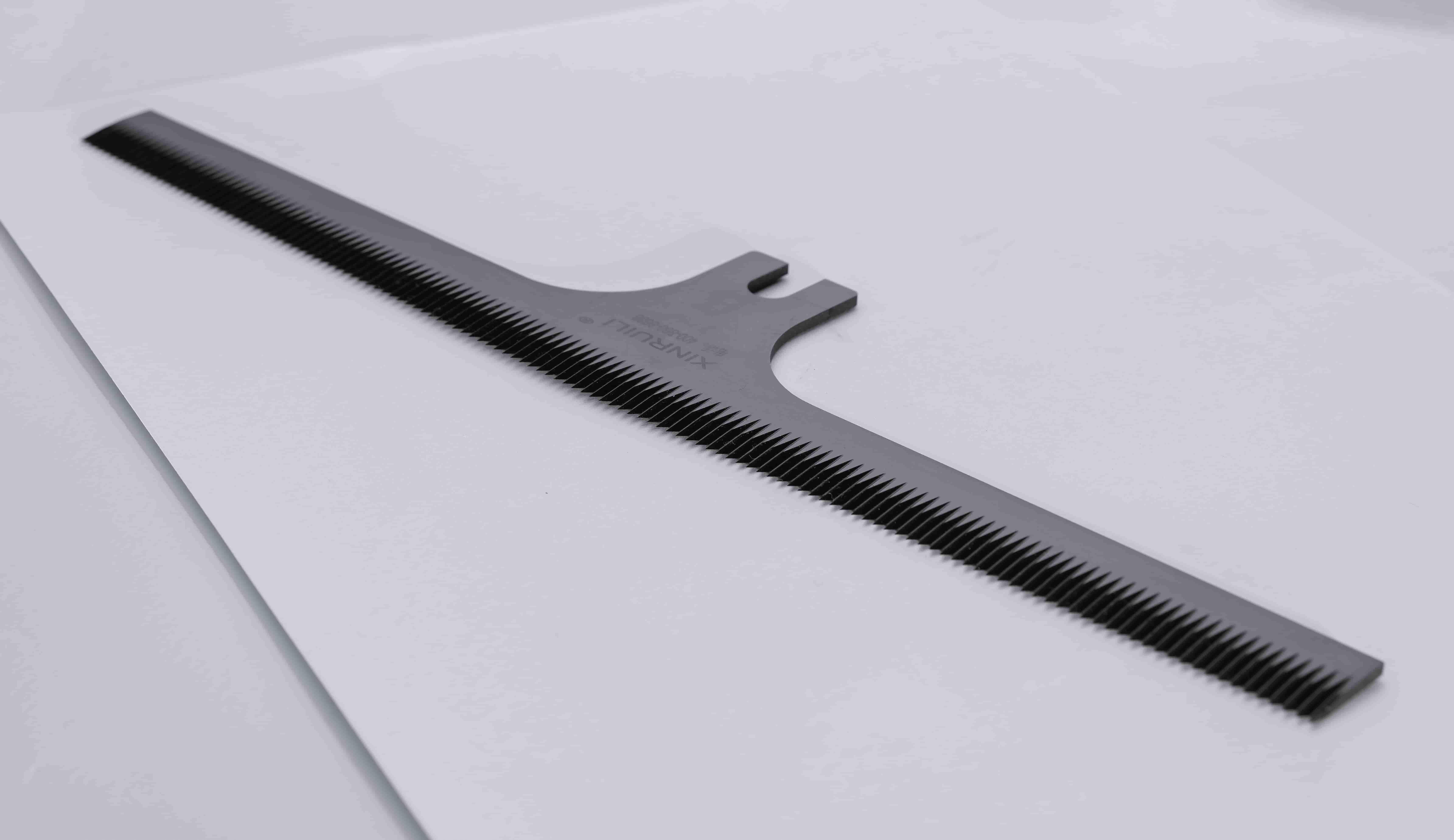 Durable Tooth Blade Sealing Machine for Efficient Cutting