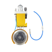 适用于非织造布材料的 90mm 气动裁切工具支架