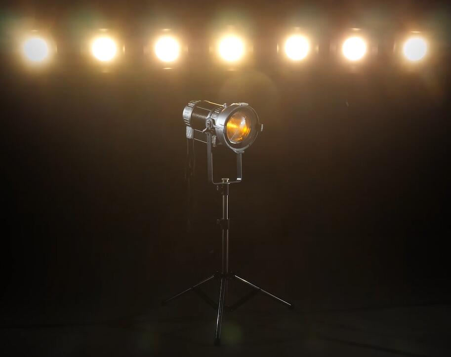¿Cuál es el mejor efecto de LED Fresnel Spotlight?