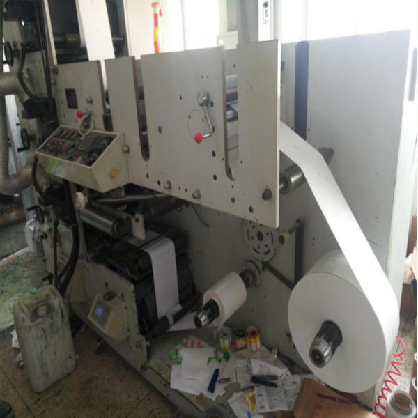 上海众鹤320柔版印刷机以及92型柔版冲版机将在印尼泗水和雅加达Indoprint展会展出。