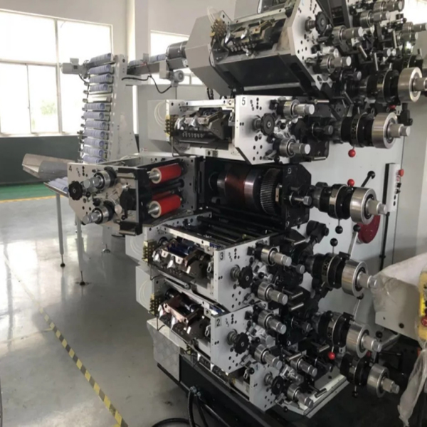 上海众鹤赴光明厂参观学习