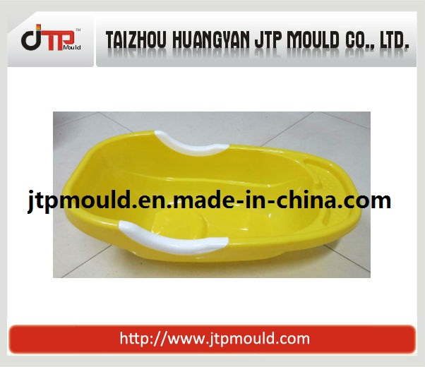 الأطفال والطفل استخدام البلاستيك حوض الاستحمام العفن