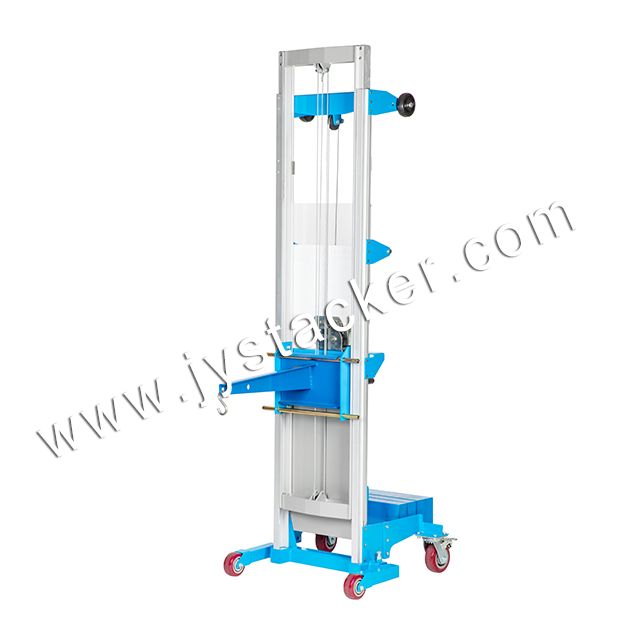 ¿Qué especificaciones del elevador manual de materiales contrapesado BC-159 son más importantes para almacenes, instalación de HVAC y mantenimiento?