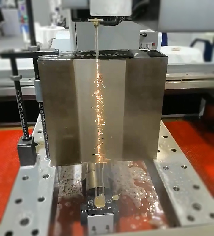 ¿Qué es una máquina de corte por hilo?