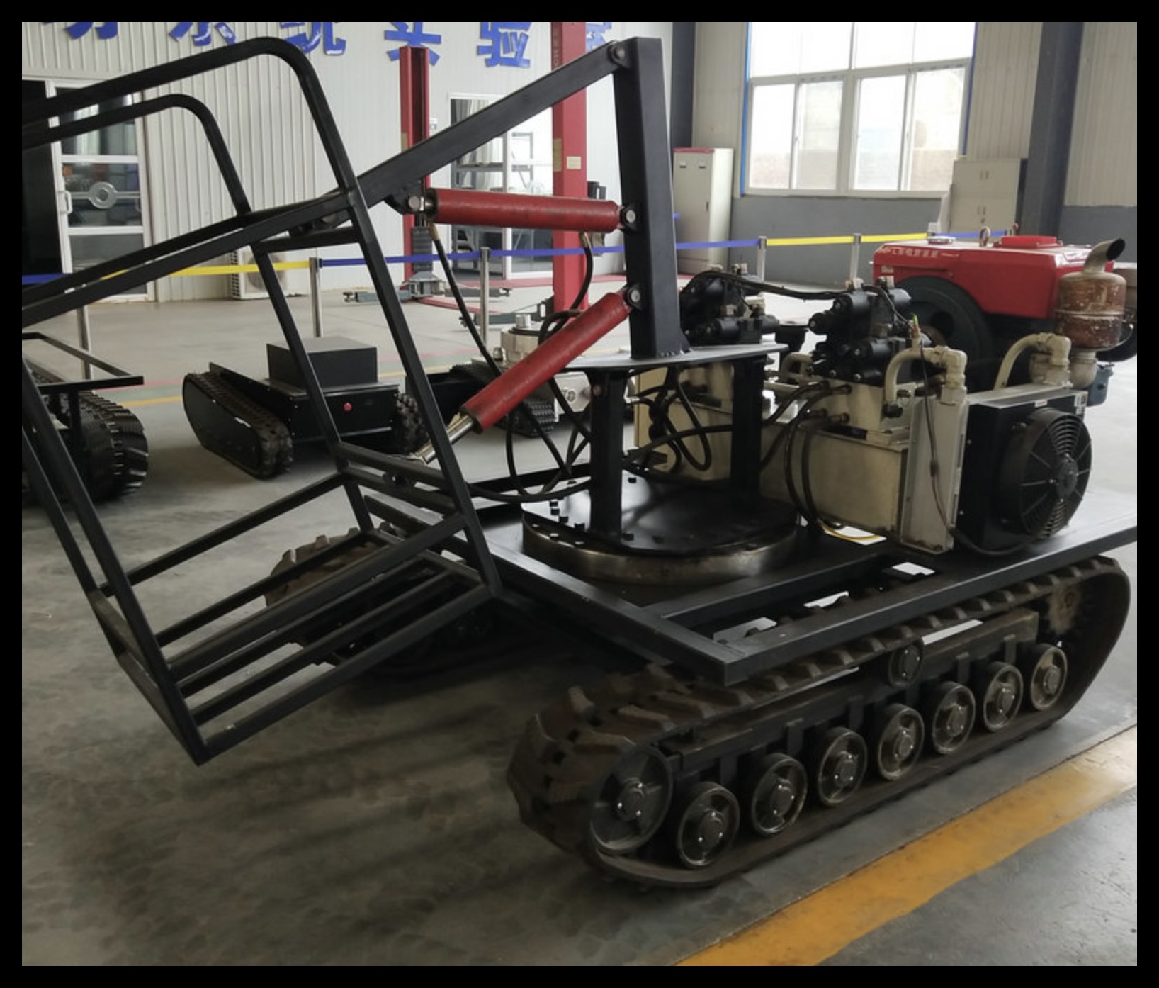 KCM-L01 Tracked Robot Tank Chassis Tracked Chassis