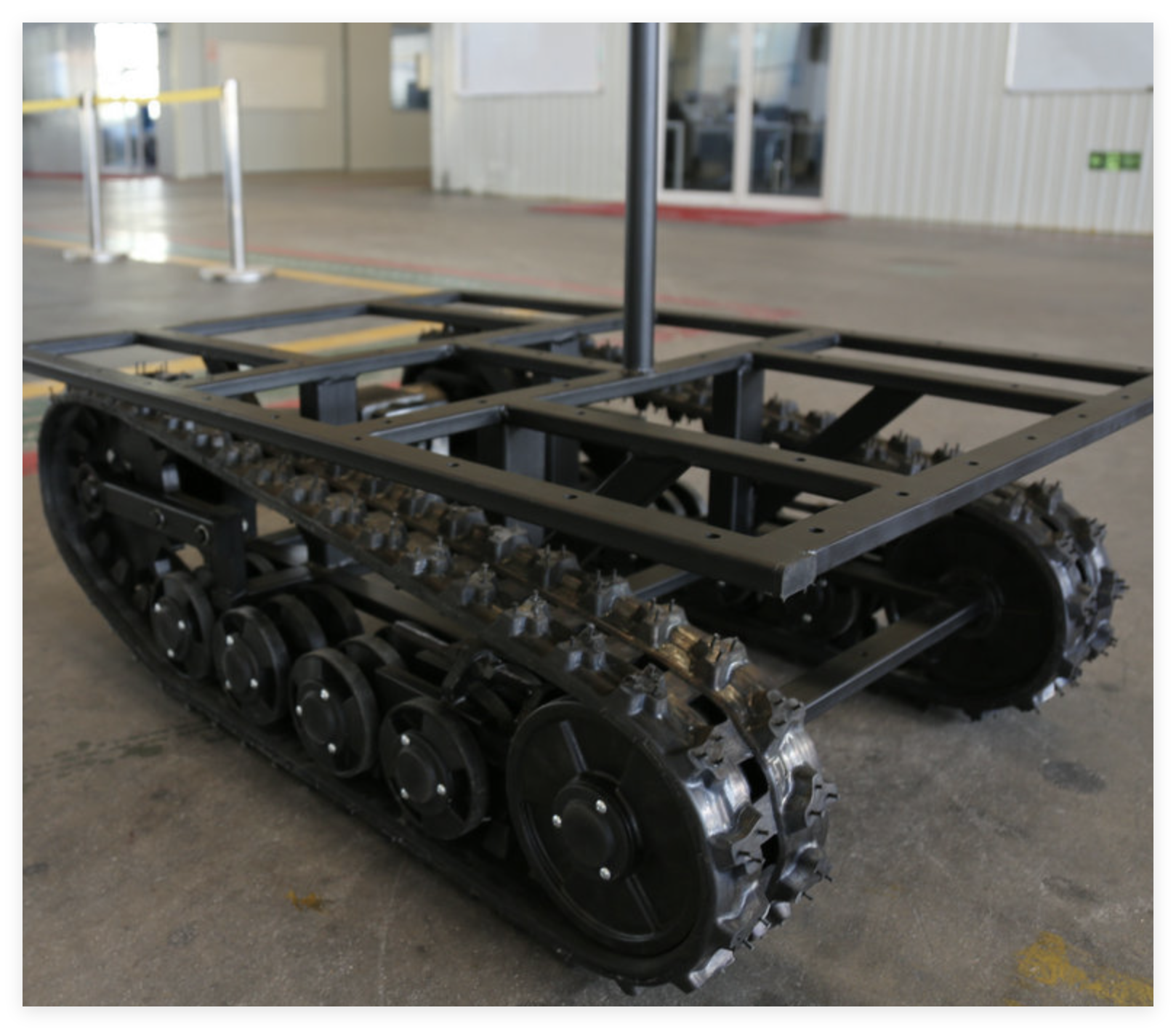  Electric Hydraulic Rubber Track Chassis Stainless Steel Remote Automatic Control Chassis
