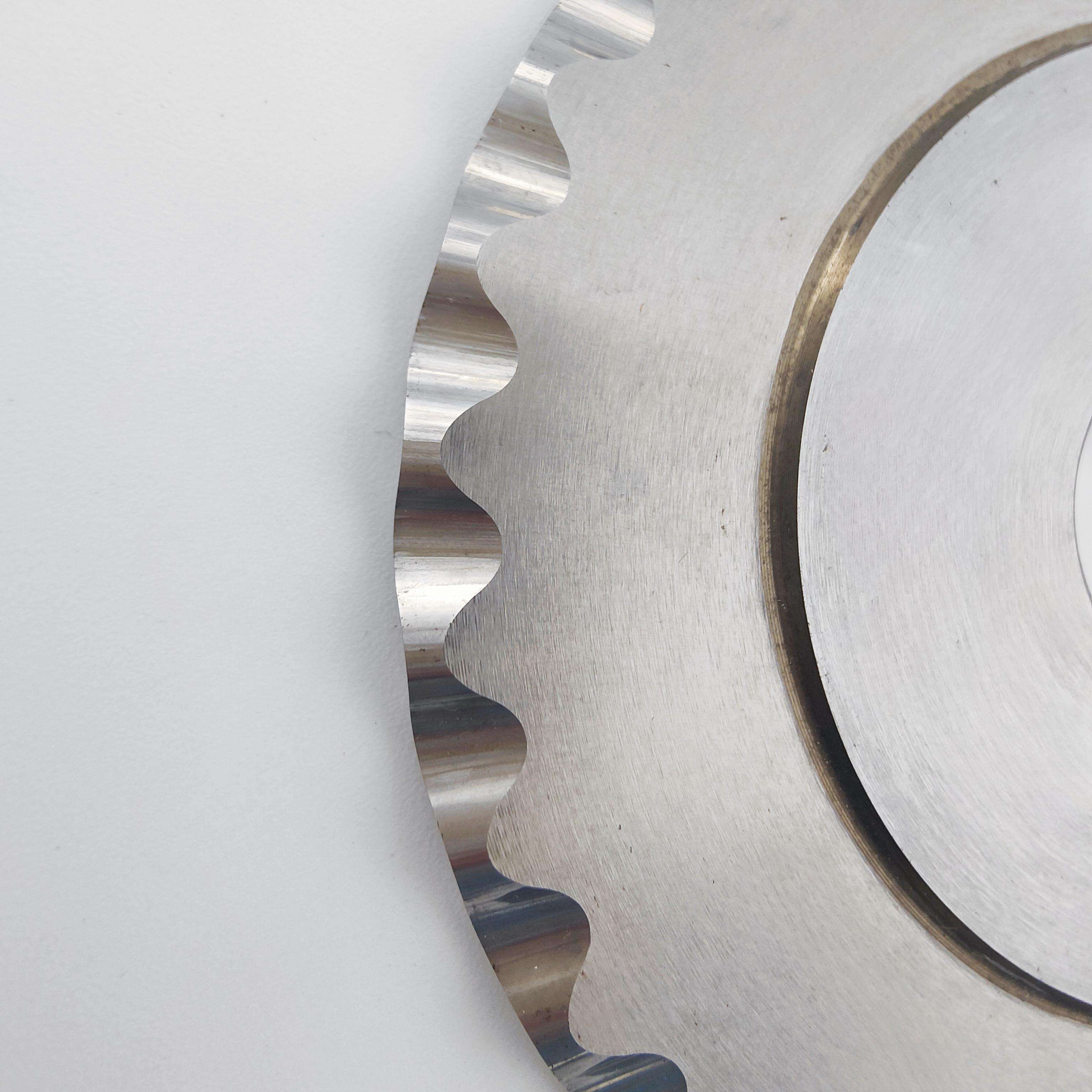 Custom Wave Circular Blade Toothed Cutting Blade for Cutting Non-Woven Fabric