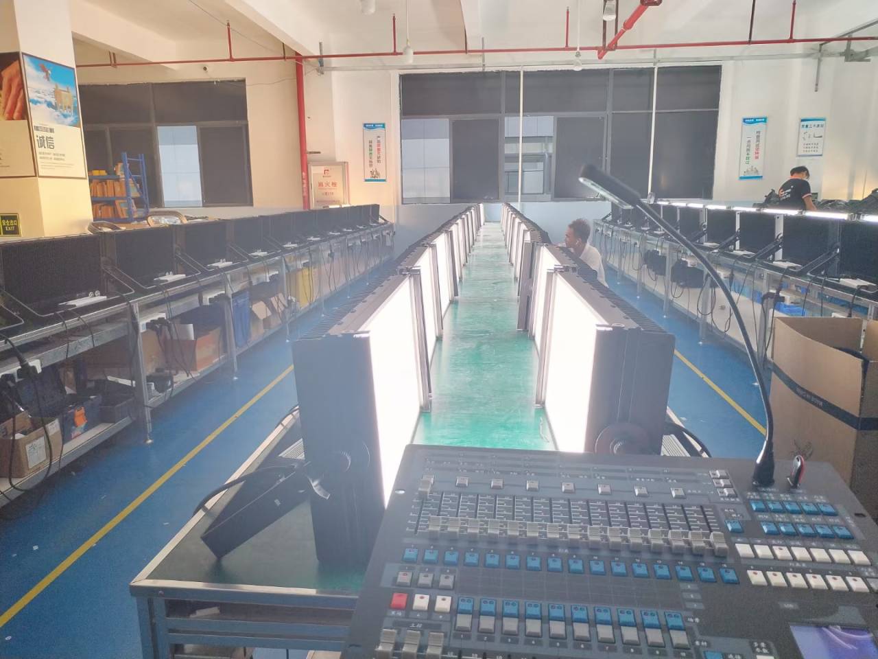 8B34FF19892A451389C6C1D6923EA6A0