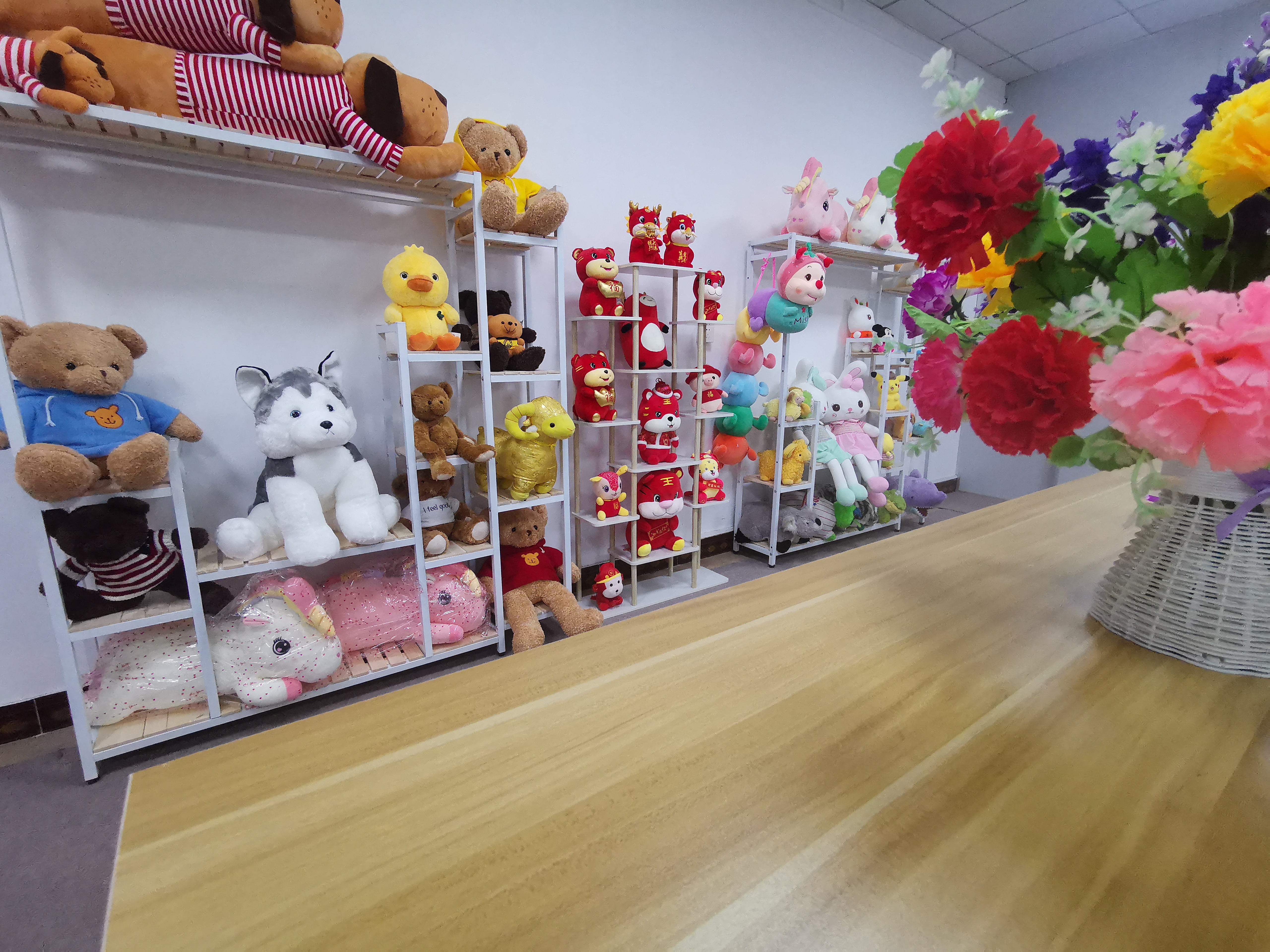 Rabbit，Plush Doll，Doll，Throw Pillow，Cartoon Throw Pillow