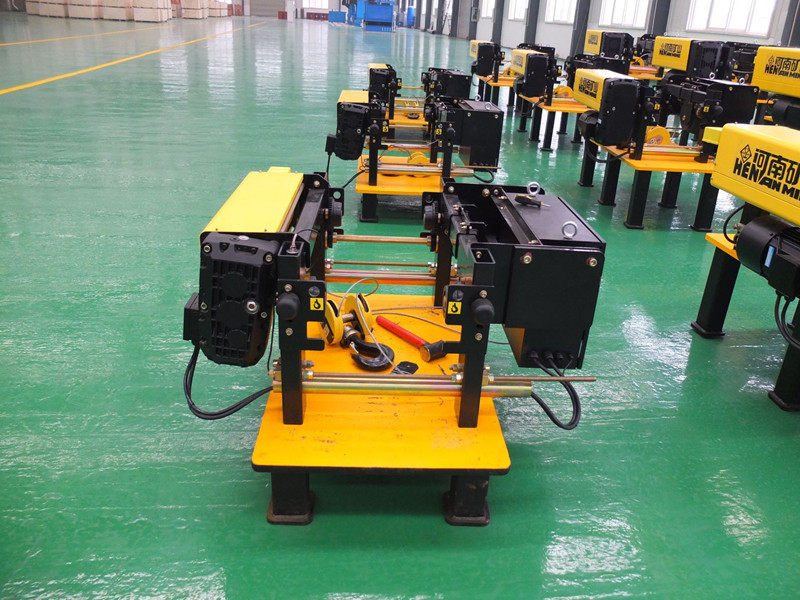 henan mine new type electric hoist